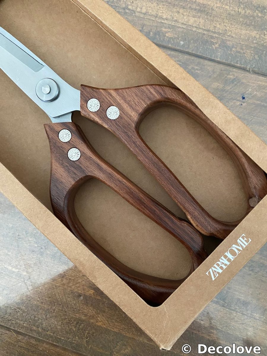Tijeras cocina mango madera Zara Home